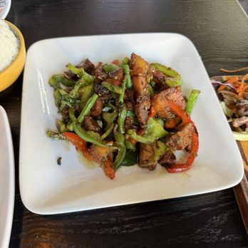 New Thai Elephant - F05. Ka Na Moo Krob - Thai Near Me - San Mateo, California New Thai Elephant - F05. Ka Na Moo Krob - Thai Near Me - San Mateo, California