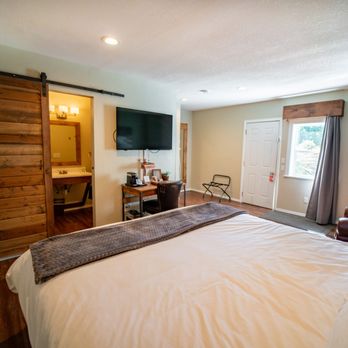Evergreen Motel - Hotels Near Me - Libby, Montana