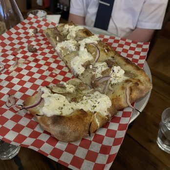 Stracci Pizza - Johnny Za Za - Pizza Near Me - Alexandria, Virginia
