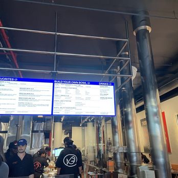 This Bowl - Interior - Fast Food Near Me - New York, New York