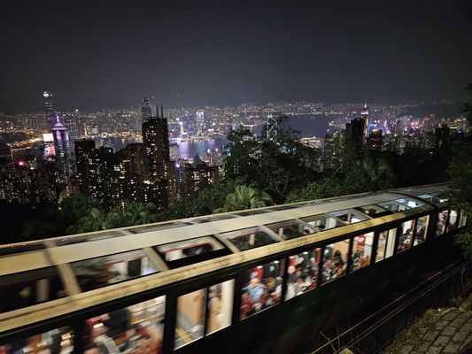 Victoria Peak by null