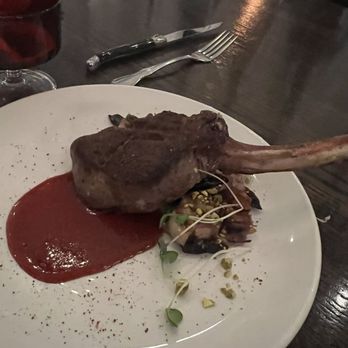 Blood & Sand - Elk Chop - New American Near Me - St Louis, Missouri