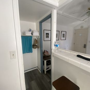 Hermosa Hotel - Hall - Hotels Near Me - Avalon, California