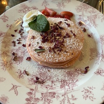 Little Hen - Rose petal pancakes - Breakfast & Brunch Near Me - Miami, Florida Little Hen - Rose petal pancakes - Breakfast & Brunch Near Me - Miami, Florida