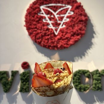T-Swirl Crepe - Wild Berries - Japanese Near Me - Doraville, Georgia T-Swirl Crepe - Wild Berries - Japanese Near Me - Doraville, Georgia