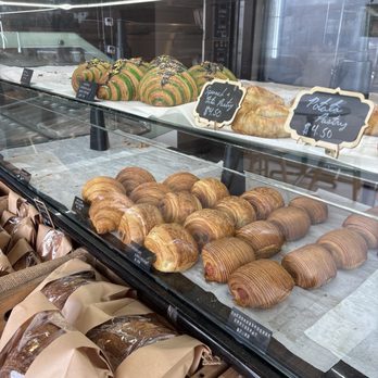Cafe Ninda - Croissant - Bakeries Near Me - Tomball, Texas
