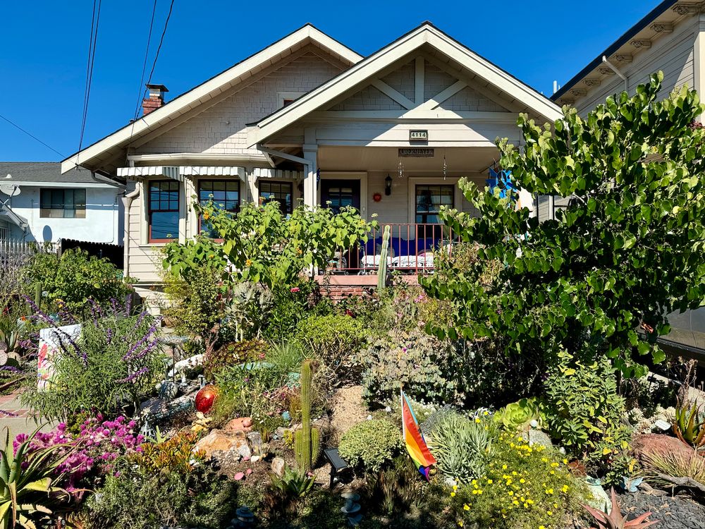 El Arbolito Spanish Immersion Homecare Preschool - childcare center in Oakland, CA