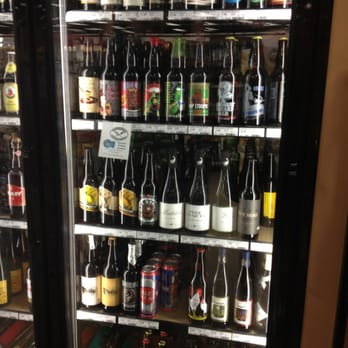 Binny's Beverage Depot - Schaumburg - Cold craft bombers. - Beer, Wine & Spirits Near Me - Schaumburg, Illinois Binny's Beverage Depot - Schaumburg - Cold craft bombers. - Beer, Wine & Spirits Near Me - Schaumburg, Illinois