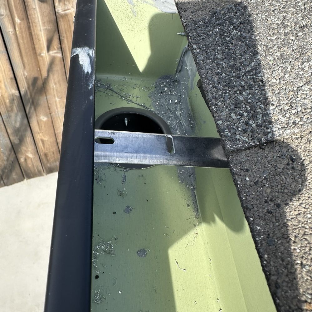 OC Professional Rain Gutters - Aluminum shavings not cleaned out before applying sealant. They offered to apply more sealant to mask the issue - Gutter Services Near Me OC Professional Rain Gutters - Aluminum shavings not cleaned out before applying sealant. They offered to apply more sealant to mask the issue - Gutter Services Near Me