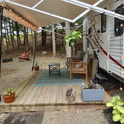 The Bear's Den - Nice deck to just hang out on and watch wild life.