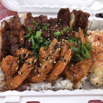 Shootz - Kimchi Bitter Shrimp and Chicken Mixed Plate - Hawaiian Near Me - Long Beach, California Shootz - Kimchi Bitter Shrimp and Chicken Mixed Plate - Hawaiian Near Me - Long Beach, California