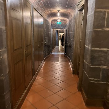 The Cellar Bar - Bars Near Me - Dublin, D