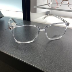 Visionworks Doctors of Optometry - Not worth the wait.... Next time going to a real service oriented establishment