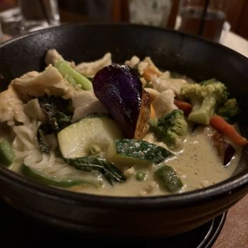 Dancing Crab Thai East Liberty - Green curry - Thai Near Me - Pittsburgh, Pennsylvania Dancing Crab Thai East Liberty - Green curry - Thai Near Me - Pittsburgh, Pennsylvania