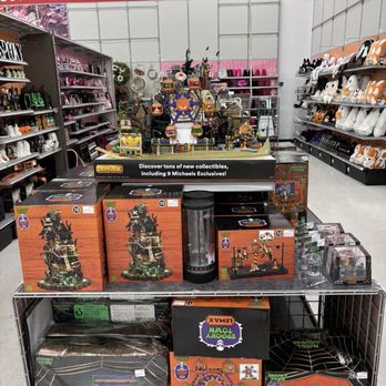 Michaels - Arts & Crafts Near Me - Phoenix, Arizona