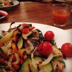 Lokaal Victoria - Bread, hummus and grilled vegetables. So good!