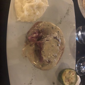 PerchƩ No - Filet with green peppercorn served with mash potatoes and squash. - Pizza Near Me - Playa del Carmen, ROO PerchƩ No - Filet with green peppercorn served with mash potatoes and squash. - Pizza Near Me - Playa del Carmen, ROO