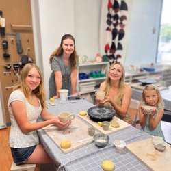 Capybara Clay & Pottery Studio