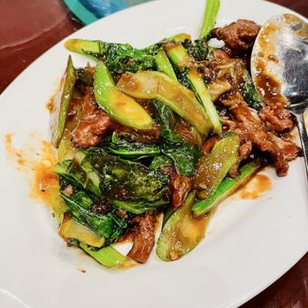 Sun Wah Bar-B-Que - Beef With Broccoli - Barbeque Near Me - Chicago, Illinois Sun Wah Bar-B-Que - Beef With Broccoli - Barbeque Near Me - Chicago, Illinois