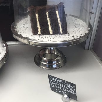Creme de la Creme - Custom Cakes Near Me - Fort Worth, Texas Creme de la Creme - Custom Cakes Near Me - Fort Worth, Texas