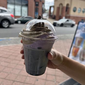 Matcha Cafe Maiko - Black Sesame Latte Float - Ice Cream & Frozen Yogurt Near Me - Fort Lee, New Jersey Matcha Cafe Maiko - Black Sesame Latte Float - Ice Cream & Frozen Yogurt Near Me - Fort Lee, New Jersey