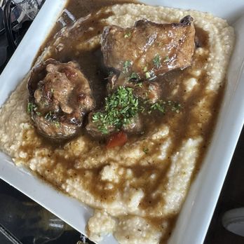 Unforgettable Kitchen and Cocktails - Lounges Near Me - Houston, Texas