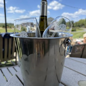 Stone Tower Winery - Wineries Near Me - Leesburg, Virginia Stone Tower Winery - Wineries Near Me - Leesburg, Virginia