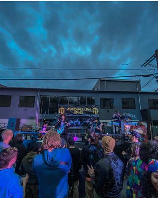 LTD Bar and Grill by null