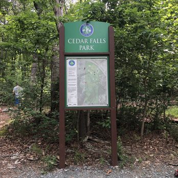 Cedar Falls Park - Trail entrance - Parks Near Me - Chapel Hill, North Carolina
