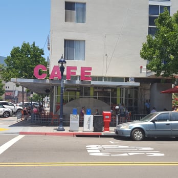 Cafe 222 - The outside - Breakfast & Brunch Near Me - San Diego, California