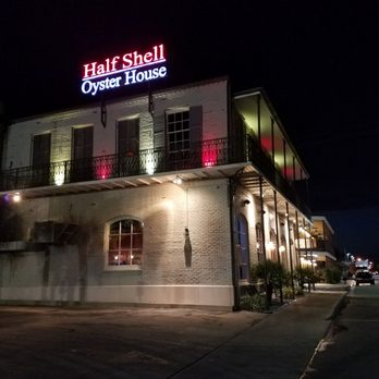 Half Shell Oyster House - Seafood Near Me - Biloxi, Mississippi
