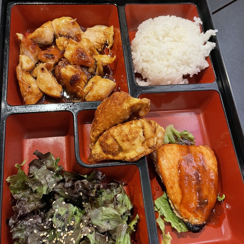 Anaba Sushi - Chicken / salmon bento box - Japanese Near Me - Glendora, California Anaba Sushi - Chicken / salmon bento box - Japanese Near Me - Glendora, California