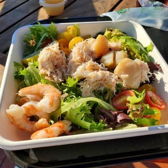 Packers Kitchen + Bar - Shrimp Louie Salad with scallops - Seafood Near Me - Blaine, Washington Packers Kitchen + Bar - Shrimp Louie Salad with scallops - Seafood Near Me - Blaine, Washington