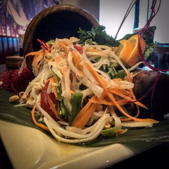 Chiang Mai - Papaya Salad - Thai Near Me - Toronto, Ontario Chiang Mai - Papaya Salad - Thai Near Me - Toronto, Ontario