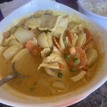 Thai Time - Yellow curry chicken and rice.. - Thai Near Me - El Cajon, California