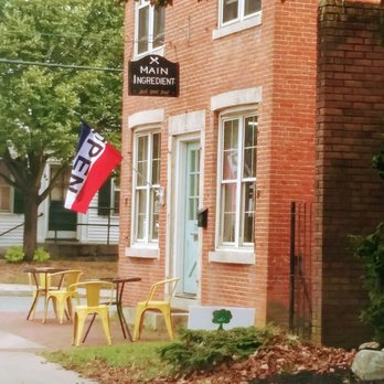 Main ingredient - Facade - Sandwiches Near Me - Middleboro, Massachusetts