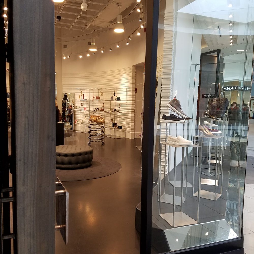Jimmy Choo - Shoe Stores Near Me - Rosemont, Illinois