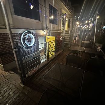 Shays Pub & Wine Bar - American Near Me - Cambridge, Massachusetts Shays Pub & Wine Bar - American Near Me - Cambridge, Massachusetts
