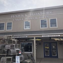 Fun store