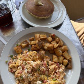 Abuela’s Little Kitchen - Huevos a La Mexicana - Breakfast & Brunch Near Me - Arden, North Carolina