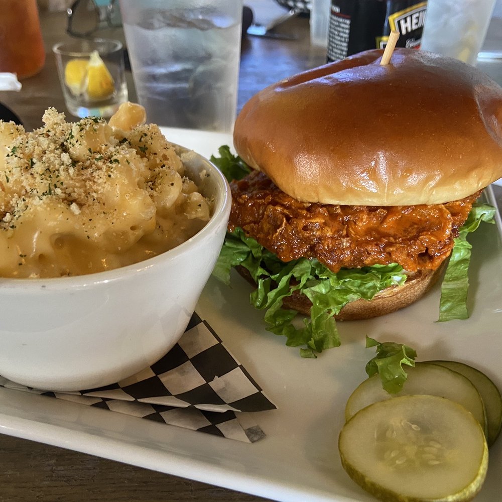 The Kosmos - Fried Chicken Sandwich and Mac and cheese - Bars Near Me - Albuquerque, New Mexico The Kosmos - Fried Chicken Sandwich and Mac and cheese - Bars Near Me - Albuquerque, New Mexico