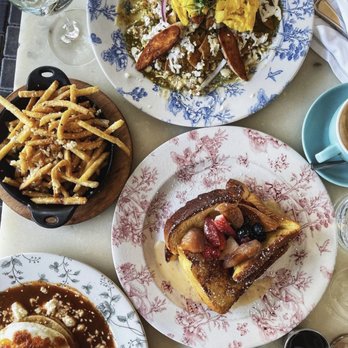 Little Hen - Bourbon Batter French Toast, Truffle Fries, Chilaquiles, Little Hen Rancheros - Breakfast & Brunch Near Me - Weston, Florida