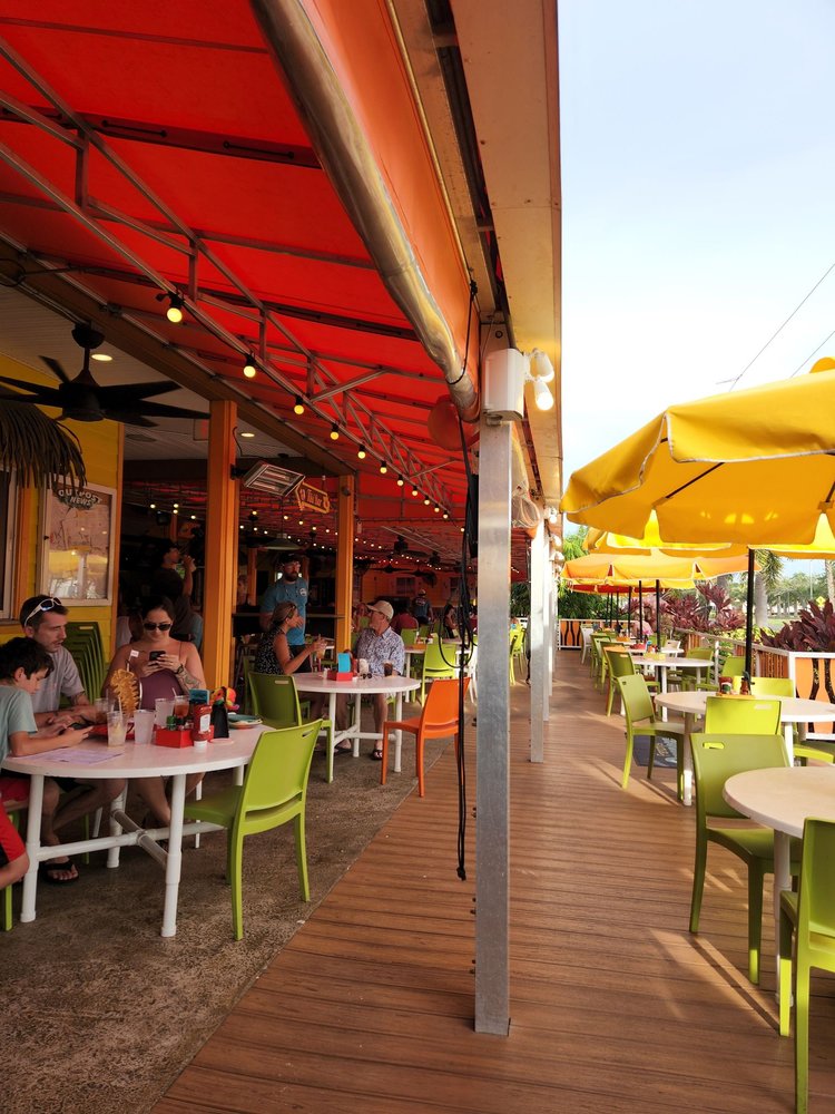 Frenchys Outpost Bar & Grill