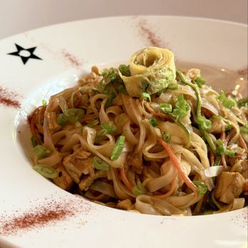 Nacion Sushi - Pad Thai - Japanese Near Me - Miami, Florida