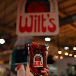 Reading Terminal Market - Wilt's chocolate strawberries