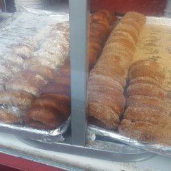 Pig Out In The Park - Delicious fresh doughnuts