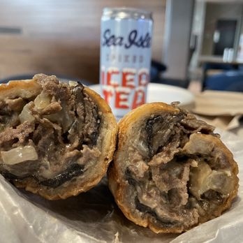 Nipotina - Philadelphia Cheesesteak Adventure - Sandwiches Near Me - Philadelphia, Pennsylvania Nipotina - Philadelphia Cheesesteak Adventure - Sandwiches Near Me - Philadelphia, Pennsylvania