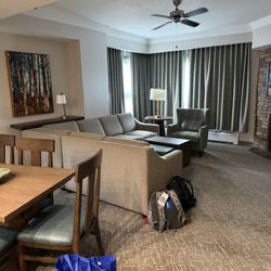 Holiday Inn Club Vacations Tahoe Ridge Resort - Plaza living room Dec 2025