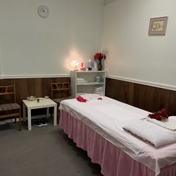 I Knead Spa 3611