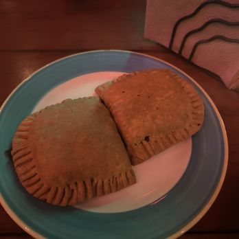 Rockas Jamaican Kitchen - Beef patty - Caribbean Near Me - Playa del Carmen, ROO
